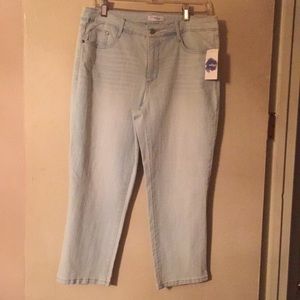 Indigo Light Denim Capris New with tags